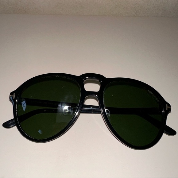 Tom Ford Accessories - Tom Ford Sunglasses. Great condition, barely used.